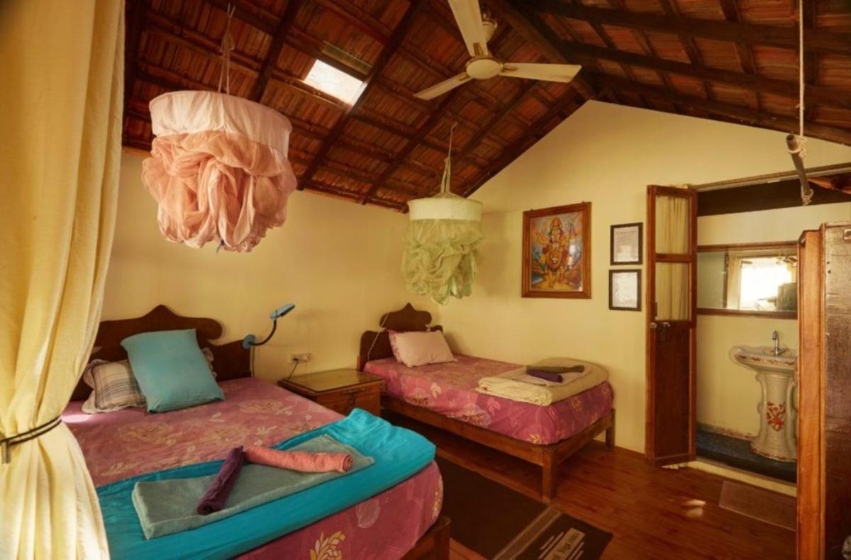 Kranti Yoga Tradition - Beach Resort Patnem Beach Exterior photo