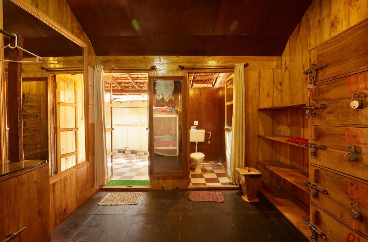 Kranti Yoga Tradition - Beach Resort Patnem Beach Exterior photo