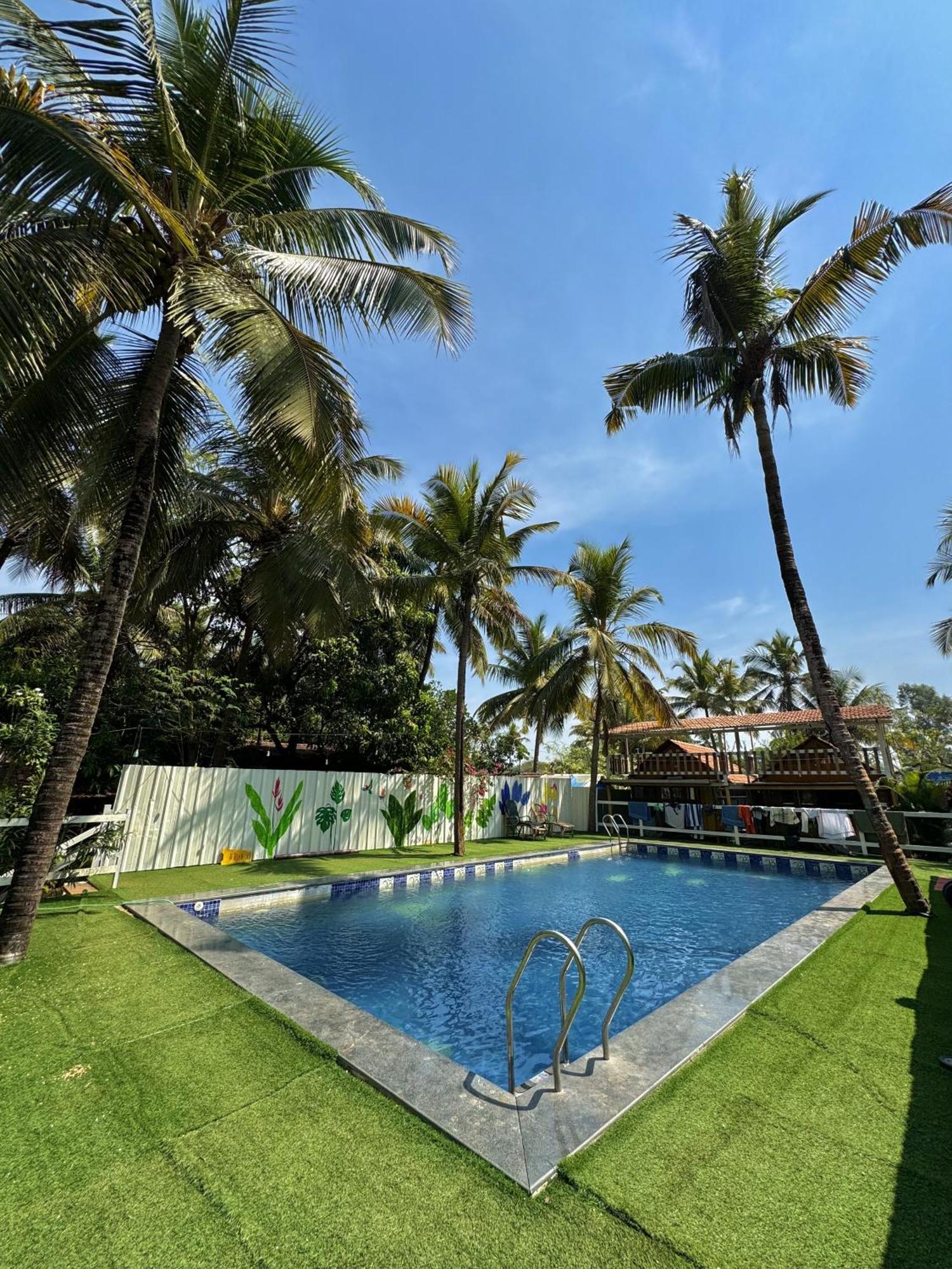 Kranti Yoga Tradition - Beach Resort Patnem Beach Exterior photo